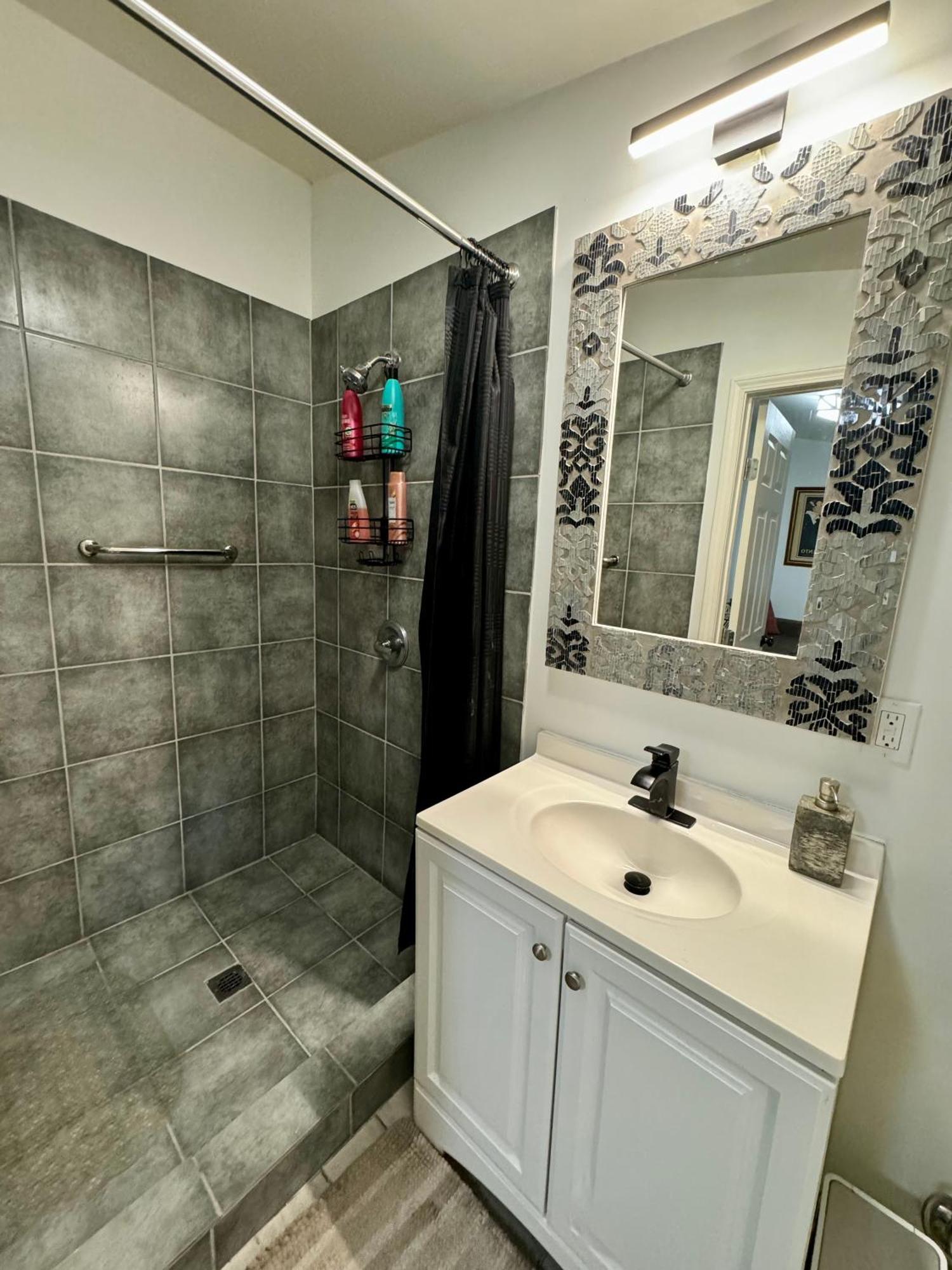 One Bedroom Apartment With Hot Tub 2 Blocks To Magazine Street Nueva Orleans Exterior foto